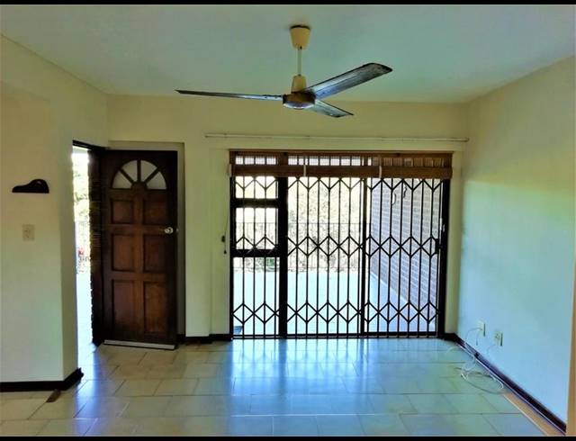 3 BEDROOM DUPLEX FOR SALE IN FREELAND PARK